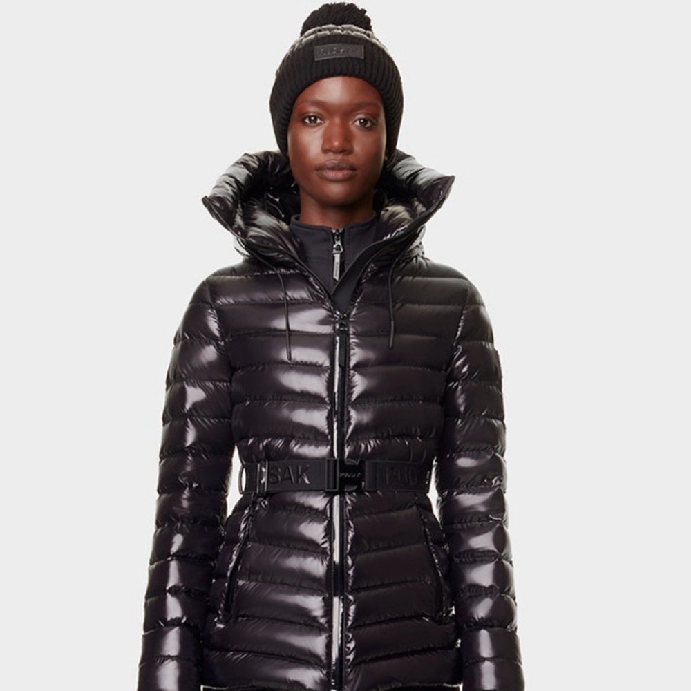 Women’s RUDSAK Fitted Quilted Semi-Gloss Jacket in SMALL (S)